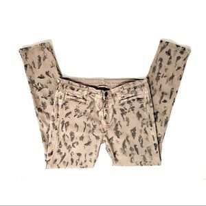 Anthropologie MiH Painterly Jean